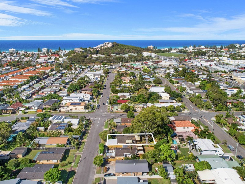 54 Kiers Road, Miami QLD 4220