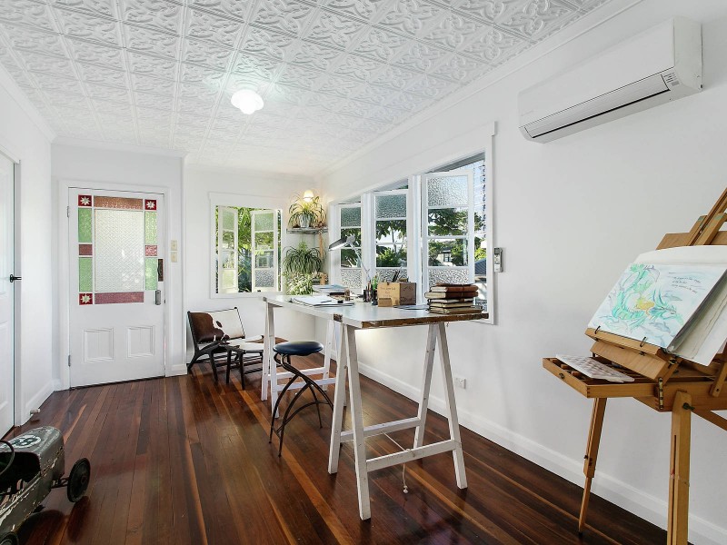20 Twenty Fourth Avenue, Palm Beach QLD 4221