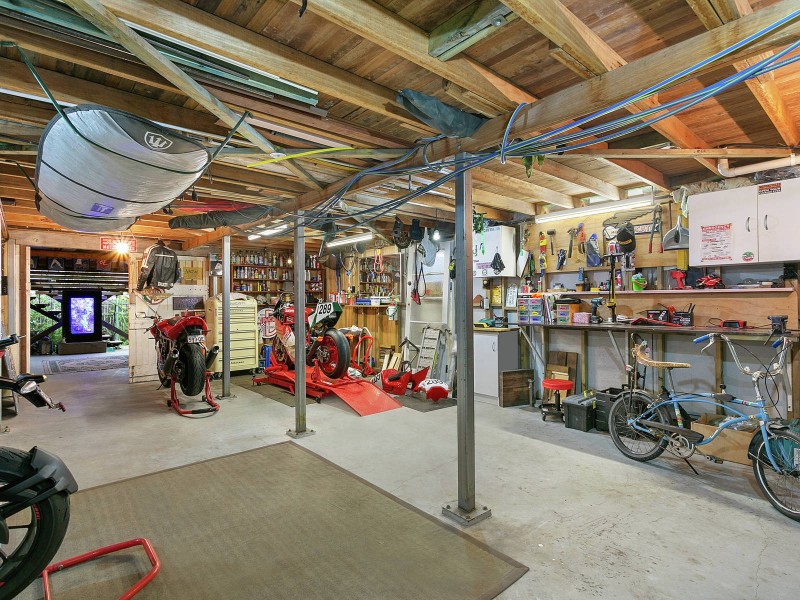 20 Twenty Fourth Avenue, Palm Beach QLD 4221