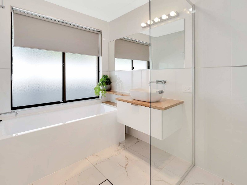 34 Thorngate Drive, Robina QLD 4226