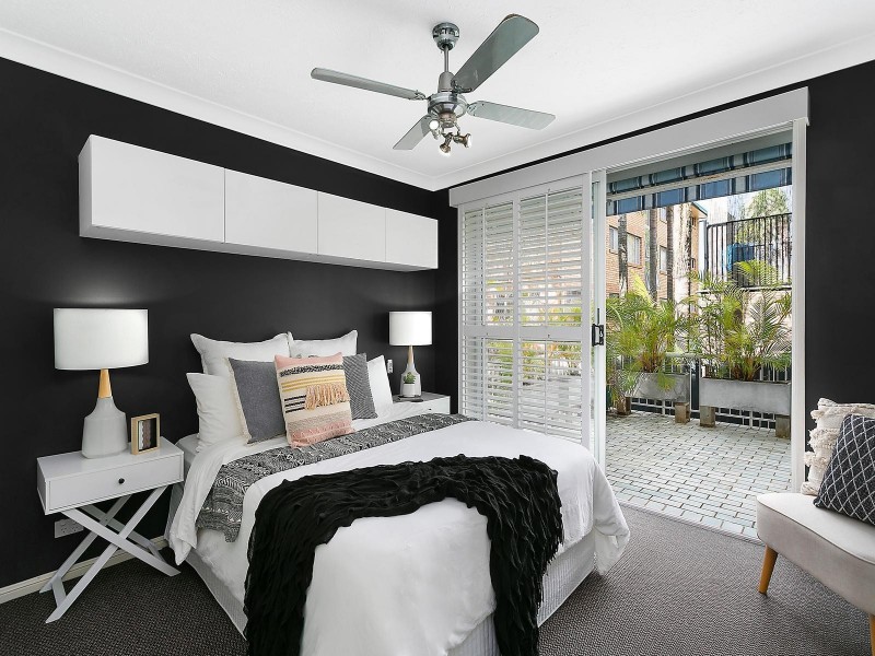 3/3 Tarni Avenue, Palm Beach QLD 4221