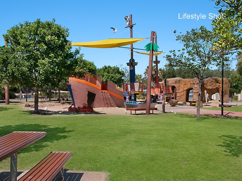 14 Hoffschildt Drive, Currumbin Waters QLD 4223