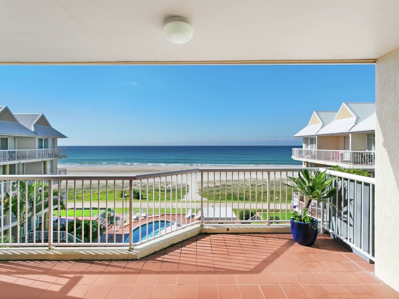 33/329 Golden Four Drive, Tugun QLD 4224
