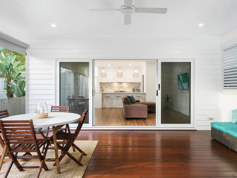 31 Station Street, Currumbin Waters QLD 4223