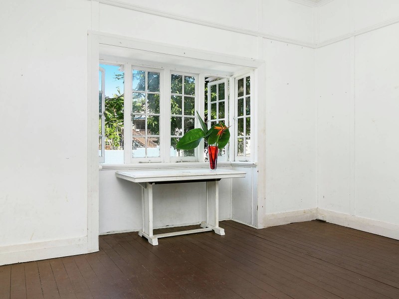 3 Clayfield Avenue, Miami QLD 4220