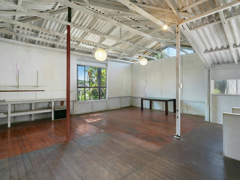 3 Clayfield Avenue, Miami QLD 4220