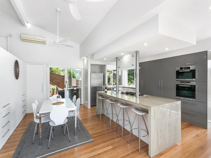 24 Bronzewing Close, Elanora QLD 4221