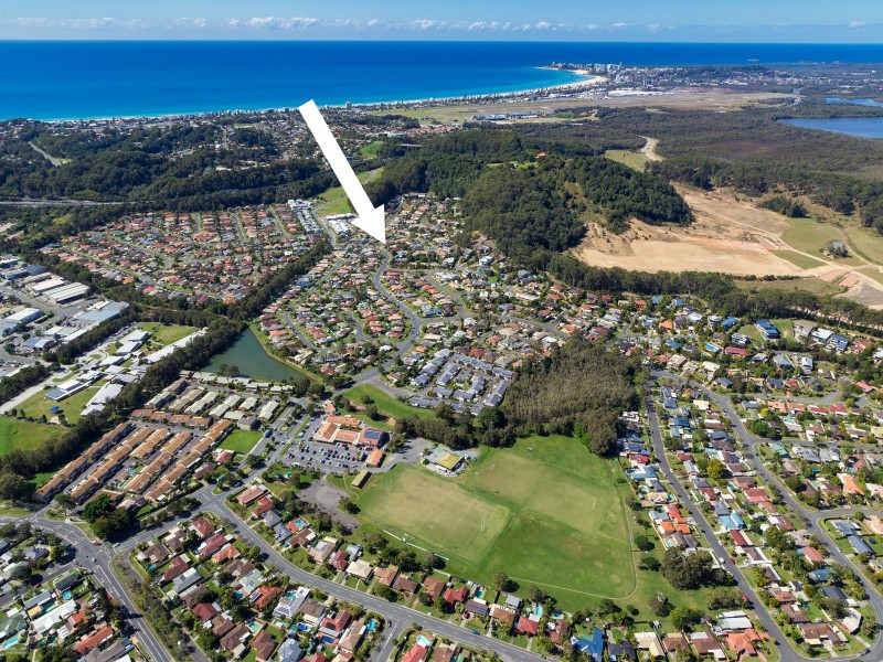 81 Bienvenue Drive, Currumbin Waters QLD 4223