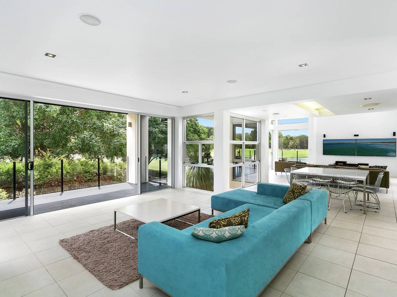 828 Legend Trail, Robina QLD 4226