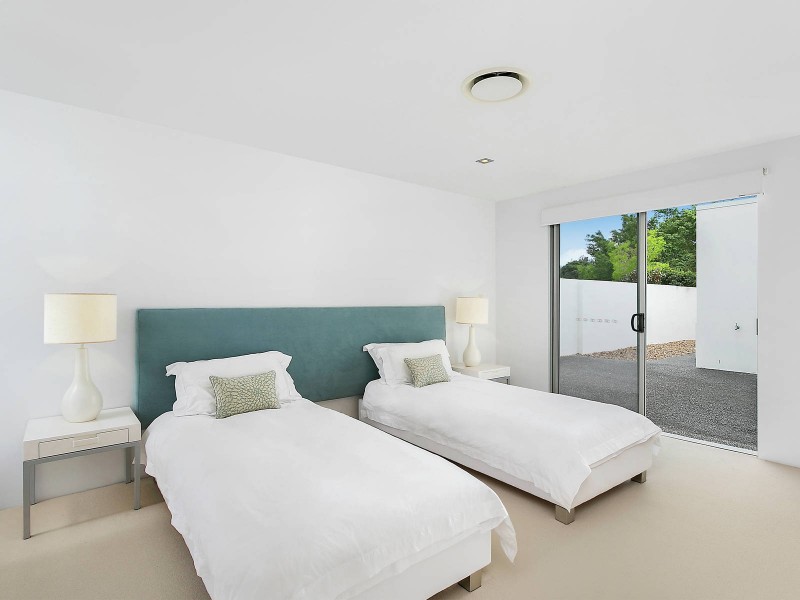 828 Legend Trail, Robina QLD 4226