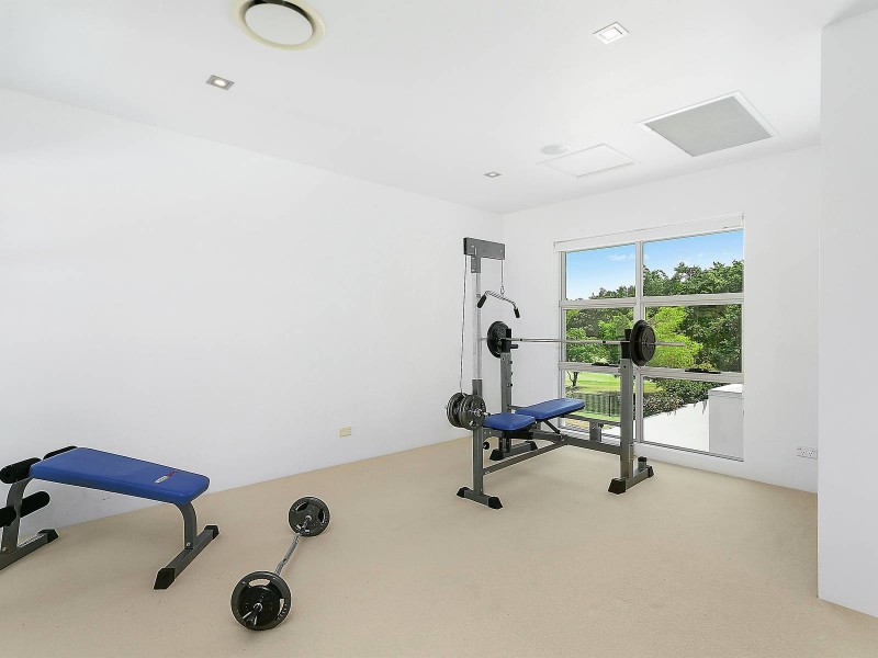 828 Legend Trail, Robina QLD 4226