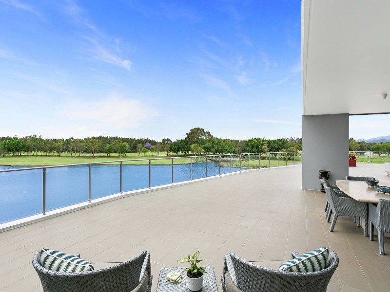 134/135 Lakelands Drive, Merrimac QLD 4226