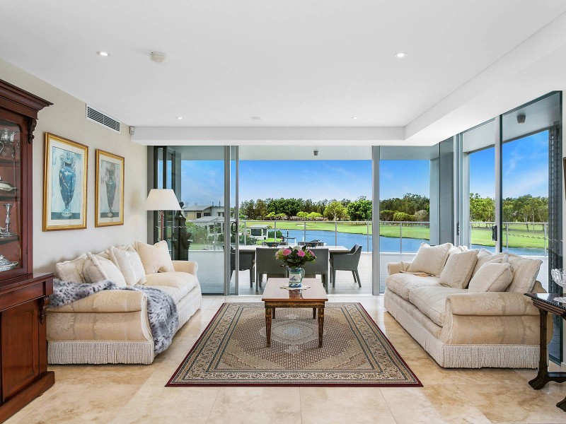 134/135 Lakelands Drive, Merrimac QLD 4226
