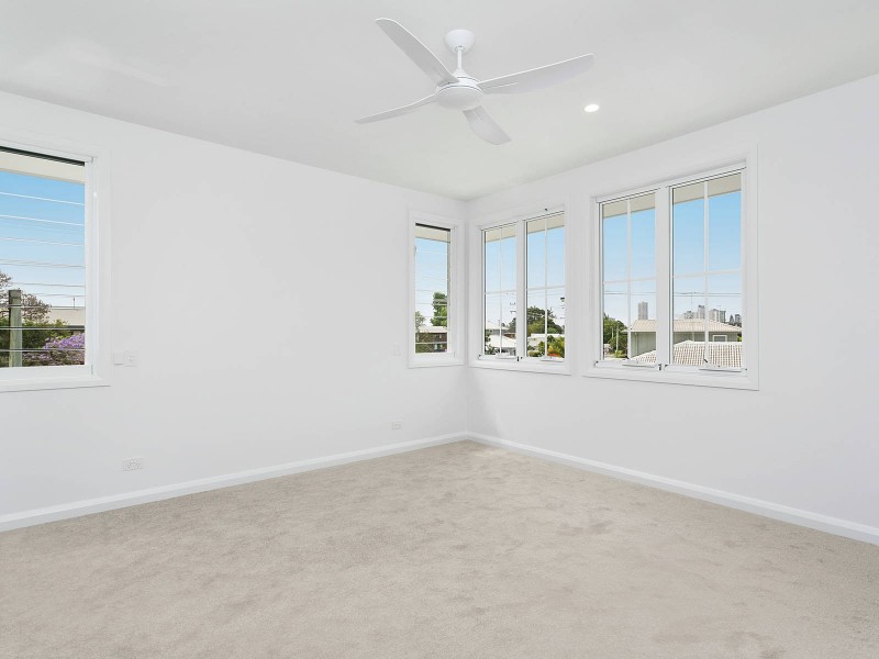 34 Stephens Street, Burleigh Heads QLD 4220