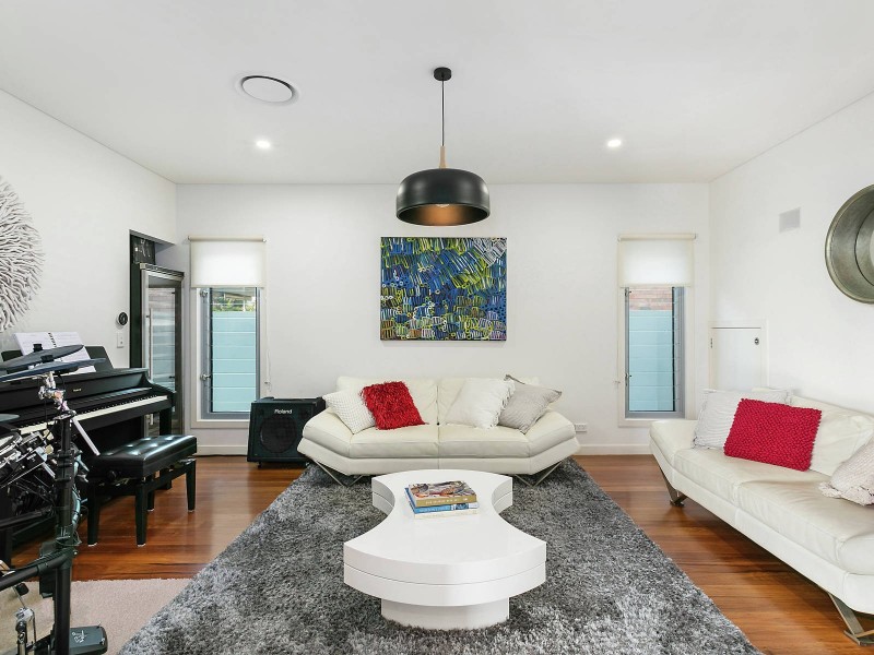 20 Spoonbill Court, Burleigh Waters QLD 4220