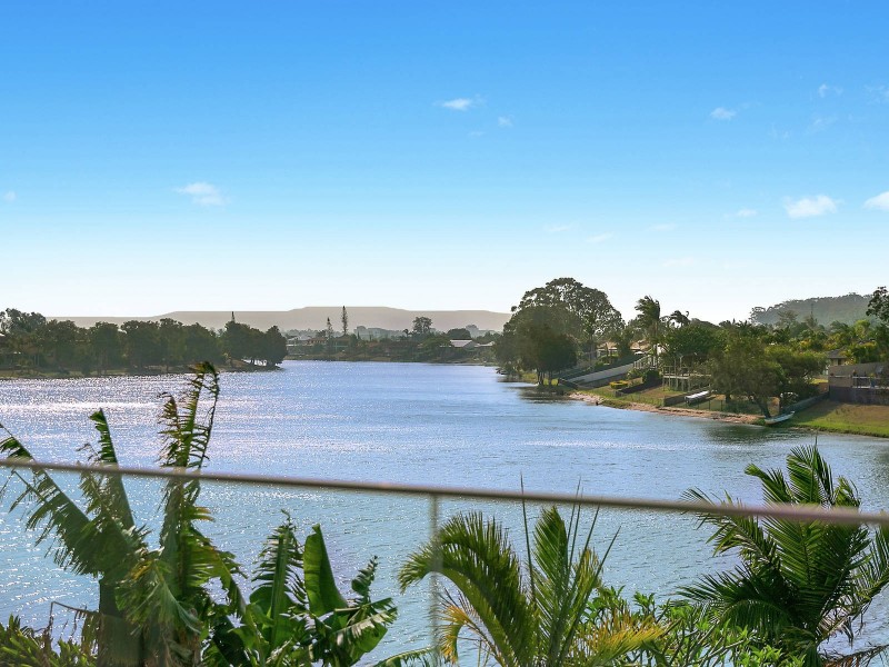 20 Spoonbill Court, Burleigh Waters QLD 4220
