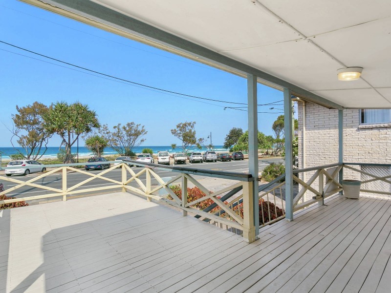798 & 800 Pacific Parade, Currumbin QLD 4223