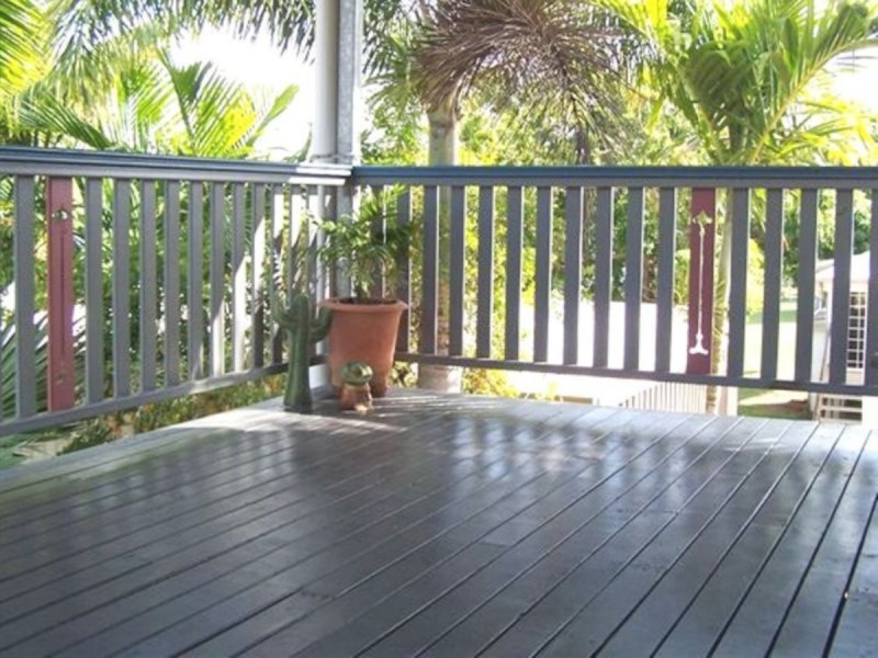 15 High Street, Tinana QLD 4650