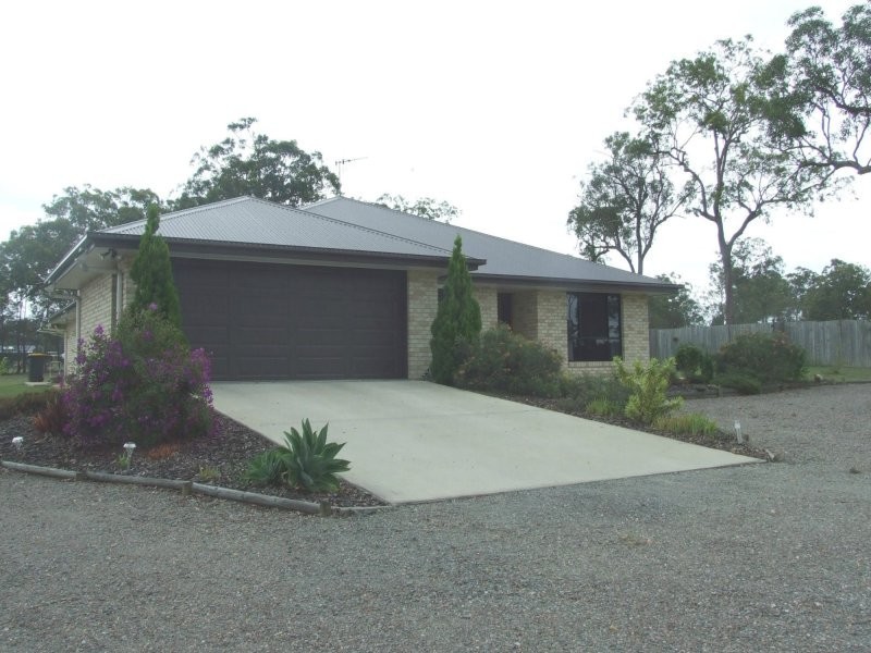 18 Niclintel Place, Oakhurst QLD 4650