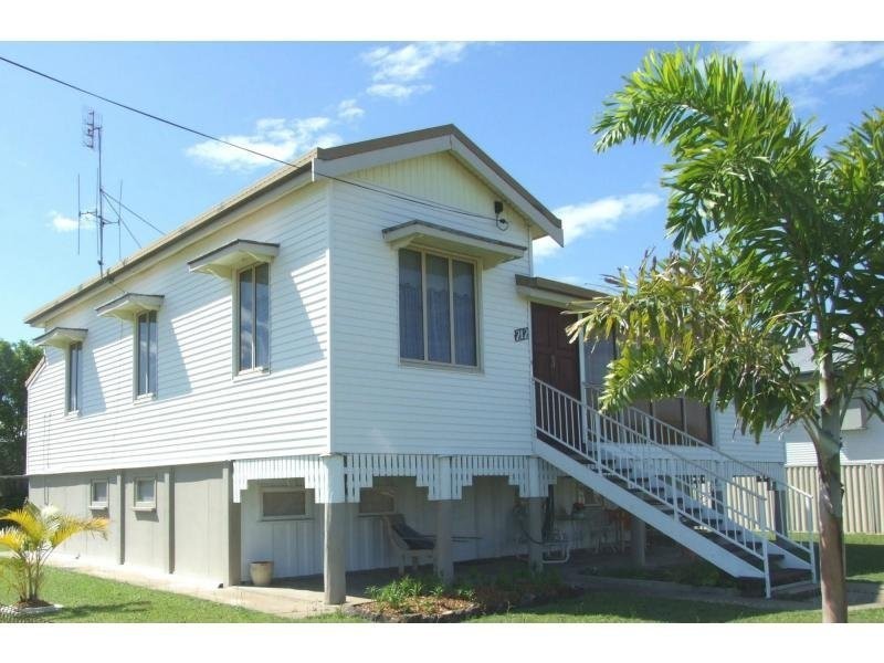212 Tooley Street, Maryborough QLD 4650
