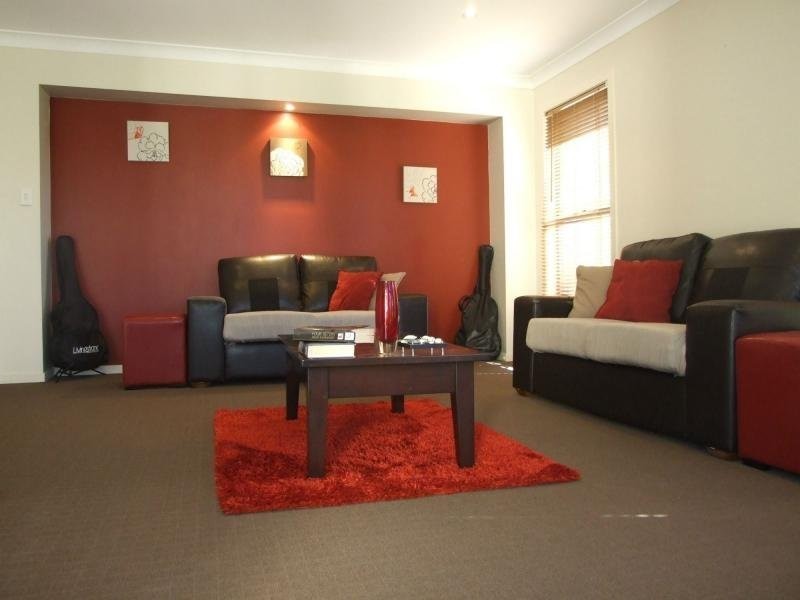 49 Alexander Drive, Oakhurst QLD 4650