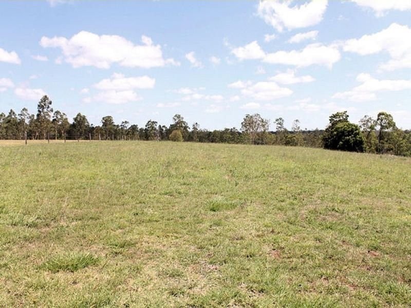 57 Jones Road East, Mungar QLD 4650