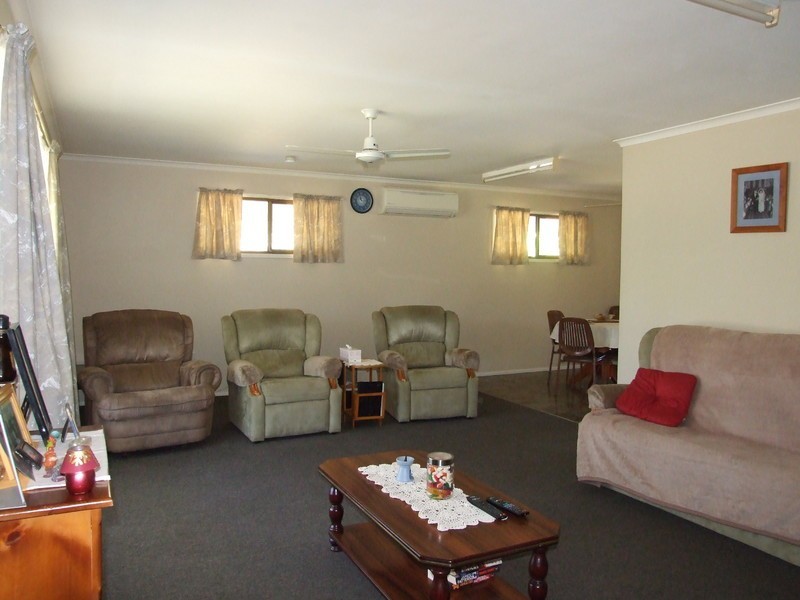 200 Mungar Road, Oakhurst QLD 4650