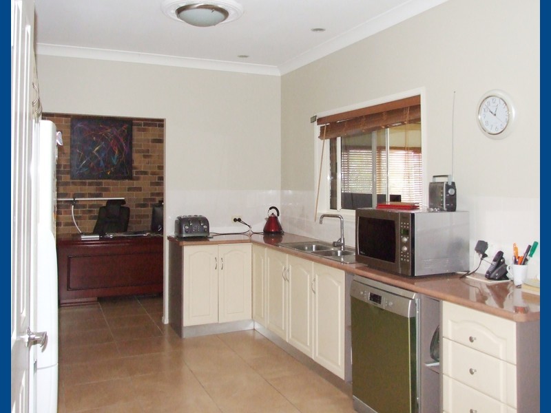 22 Mackay Drive, Tinana QLD 4650