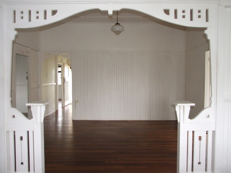 27 Regent Street, Granville QLD 4650