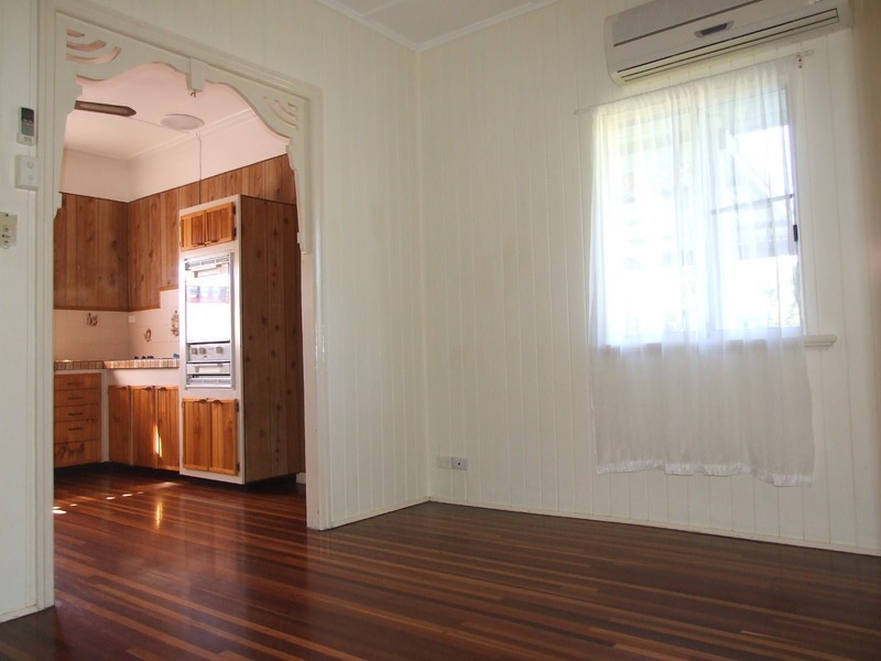 11 Muriel Street, Maryborough QLD 4650