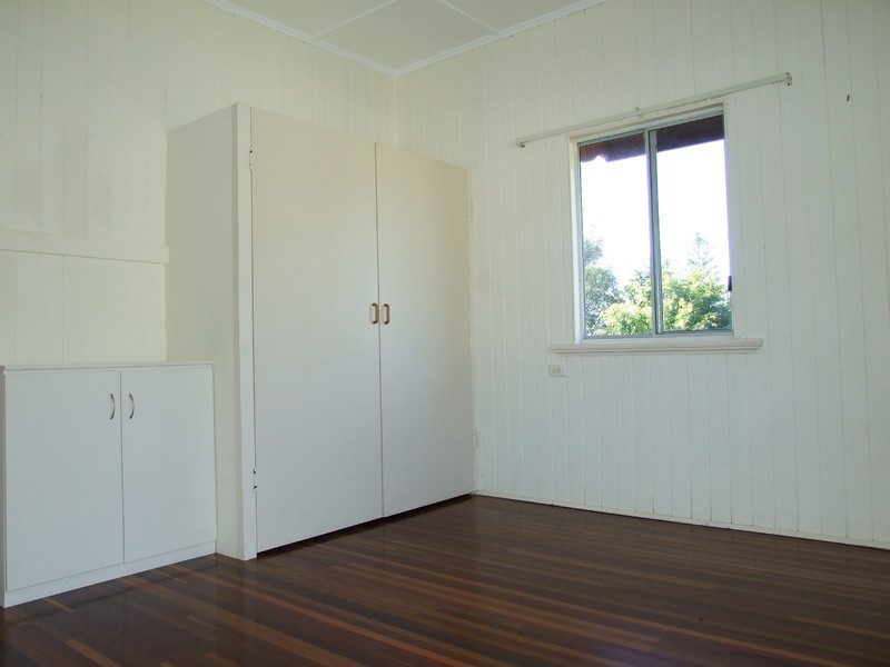 11 Muriel Street, Maryborough QLD 4650