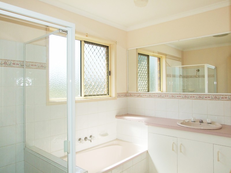 3 Rosewood Crt, Tinana QLD 4650