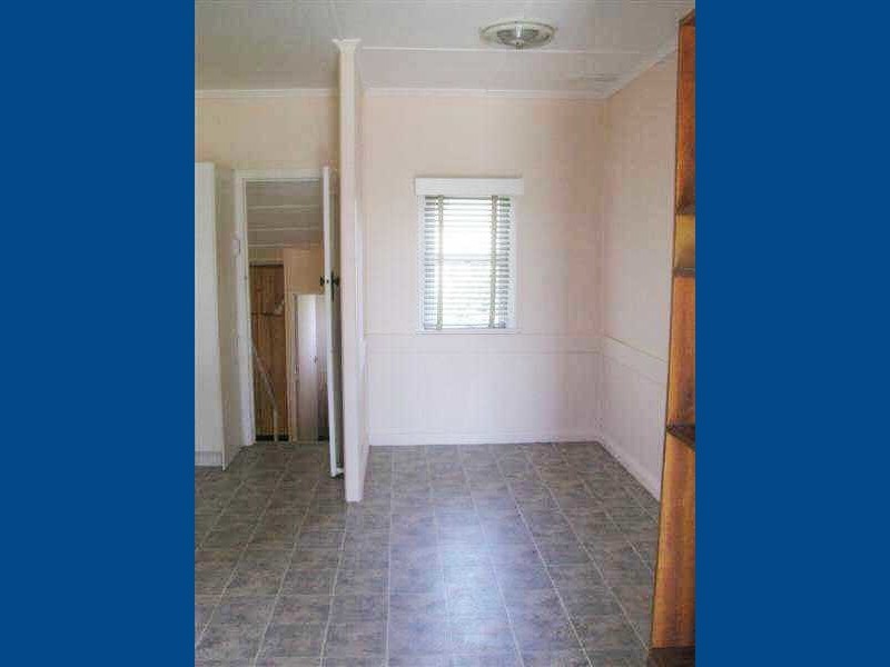 32 Dalglish Street, Maryborough QLD 4650