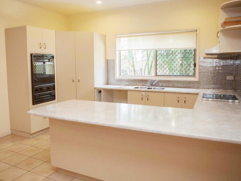 18 O’Brien Street, Granville QLD 4650