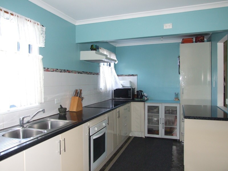 94 Marshall Road, Aldershot QLD 4650