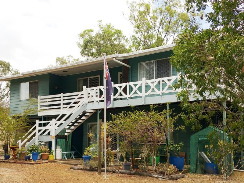 77 Neil Road, Maryborough West QLD 4650