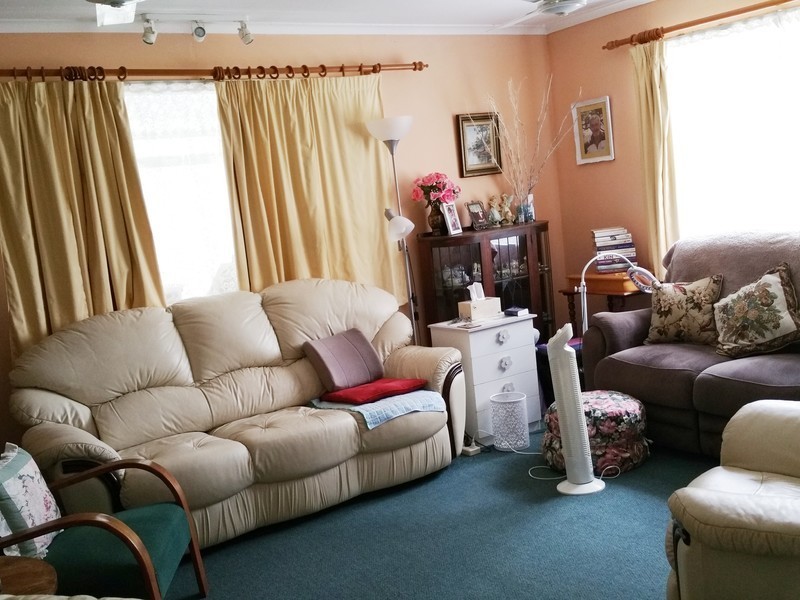 77 Neil Road, Maryborough West QLD 4650