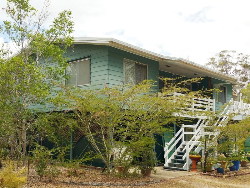 77 Neil Road, Maryborough West QLD 4650