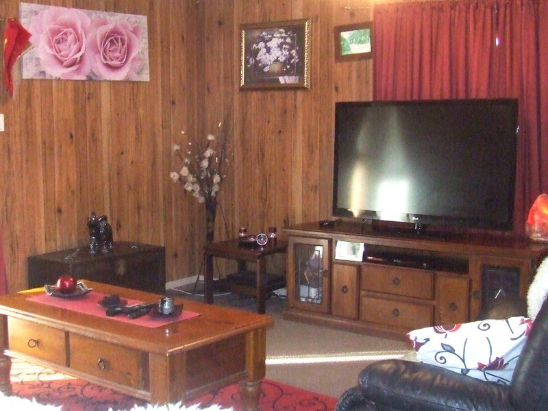 9 Blackbourn Street, Granville QLD 4650