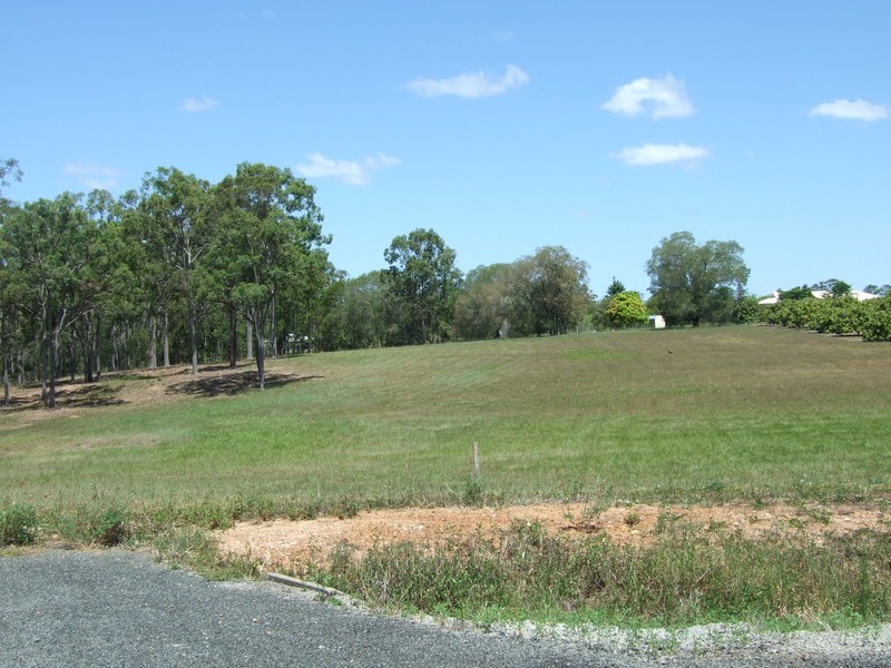 Paulin Park Place, Tinana QLD 4650