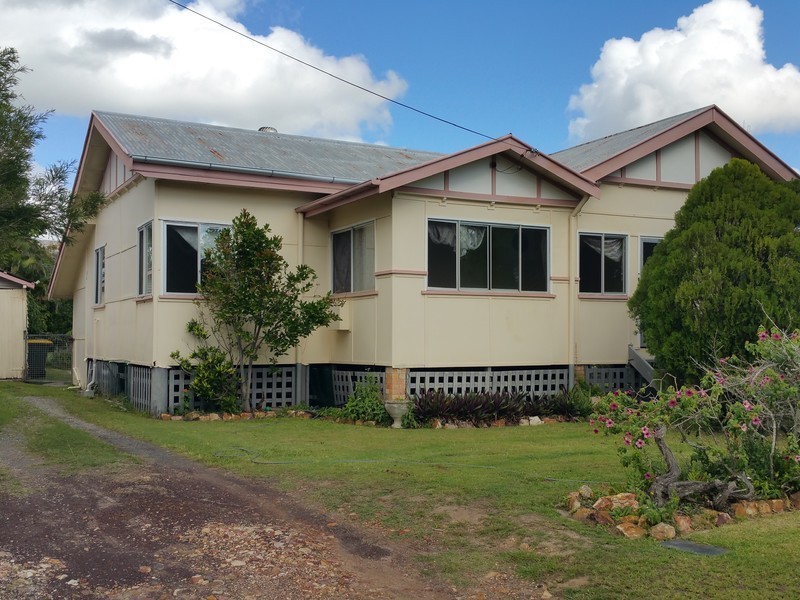32 Roseneath Street, Maryborough QLD 4650