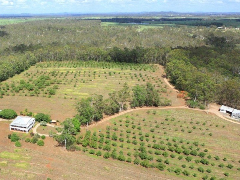 751 Teddington Road, Teddington QLD 4650