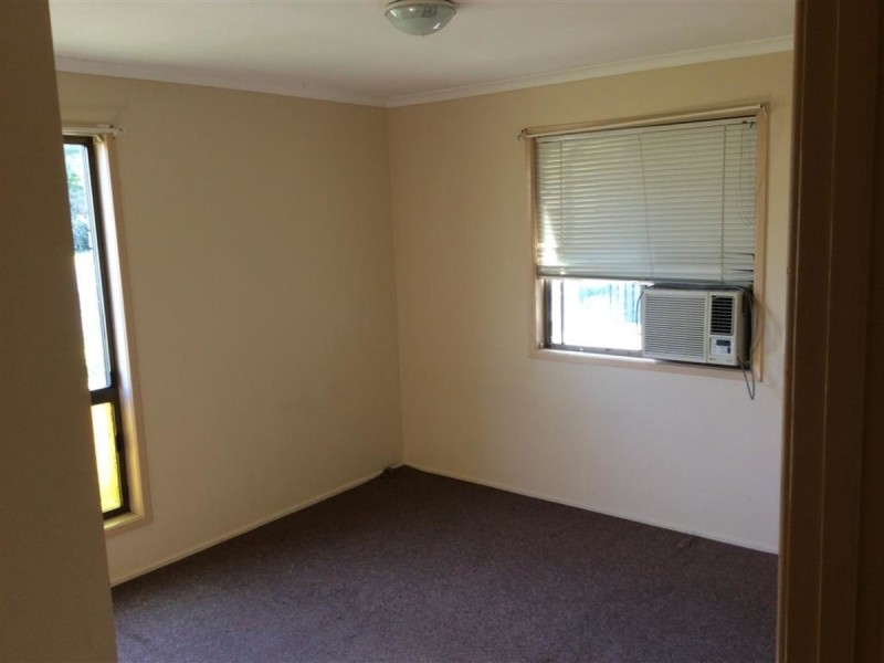 196 Cambridge Street, Granville QLD 4650
