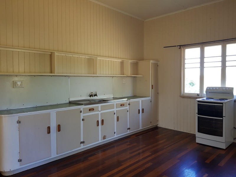 42 Hyne Street, Maryborough QLD 4650