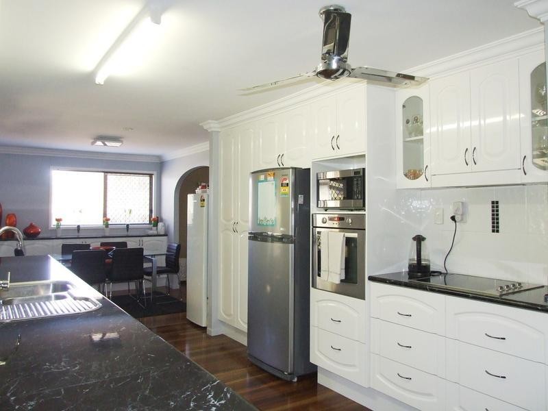 2 Dowzer, Maryborough QLD 4650