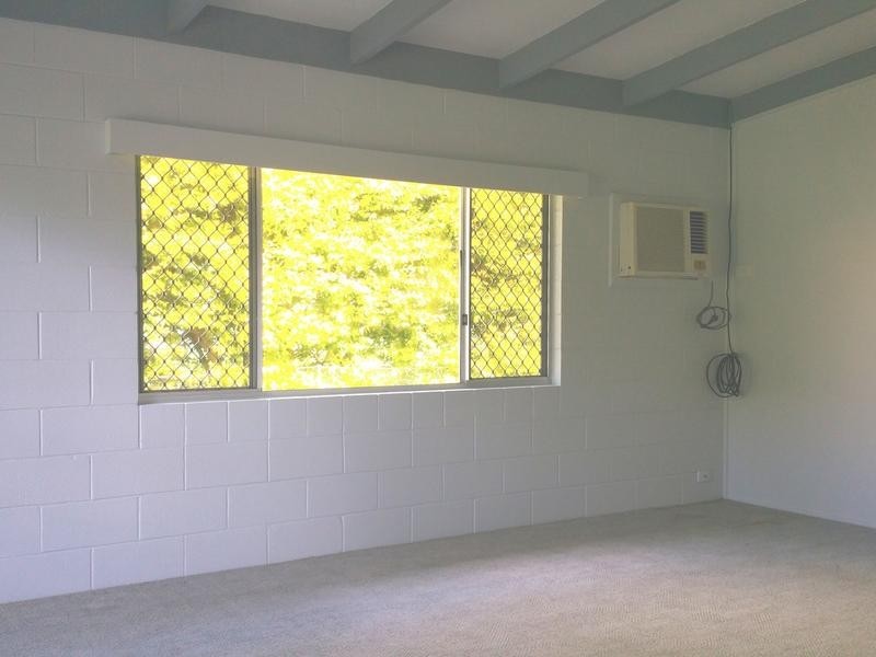 33 Price Street, Tiaro QLD 4650