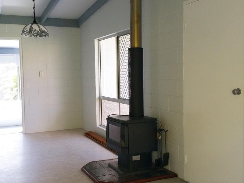 33 Price Street, Tiaro QLD 4650