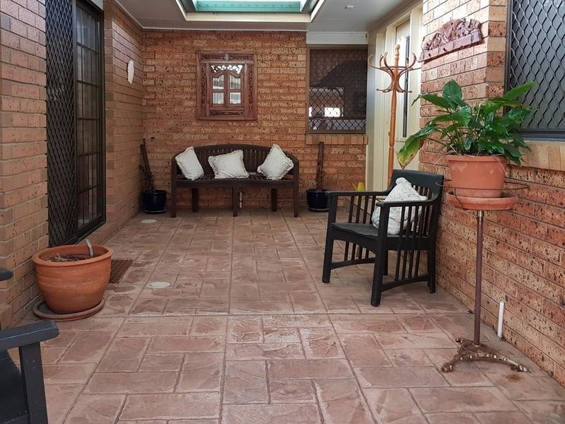 33 Serenity Drive, Tinana QLD 4650