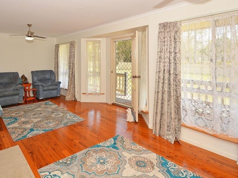 28 Kent Street, Torbanlea QLD 4662