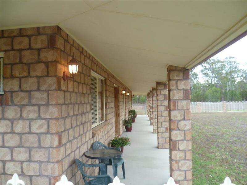 141 Cardigan Street, Granville QLD 4650